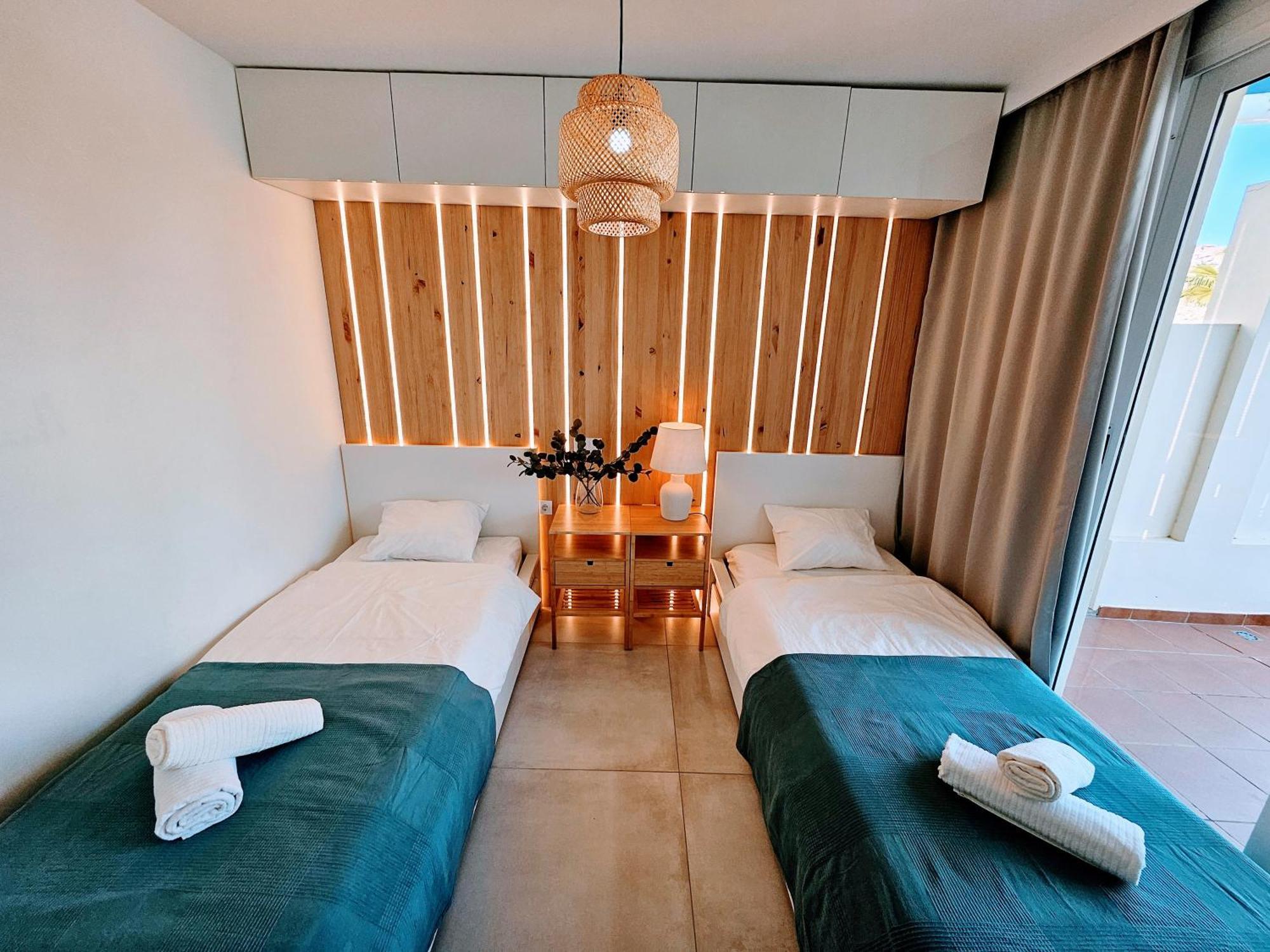 Ocean & Pool View Apartament Плая дел Кура Екстериор снимка