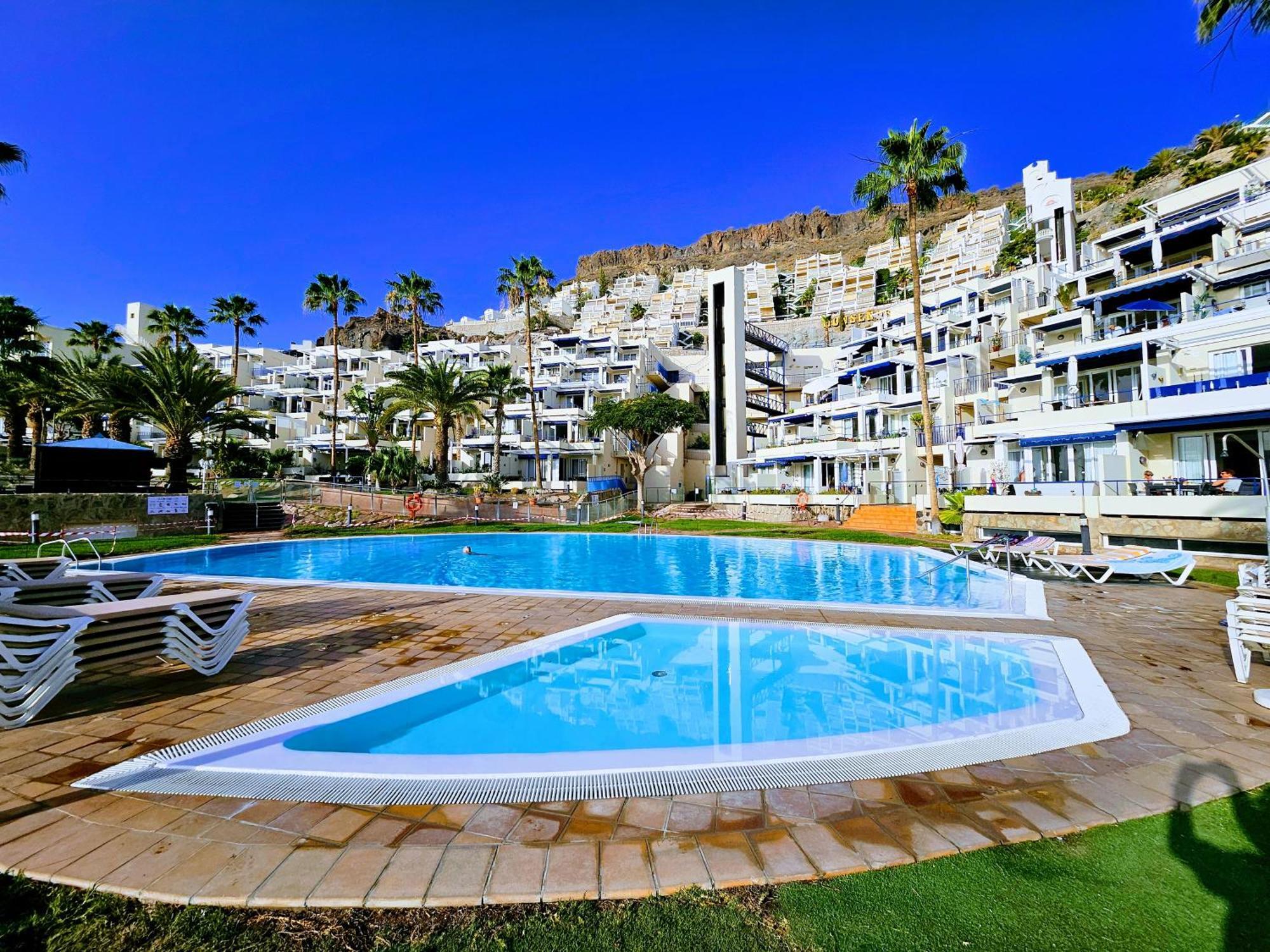 Ocean & Pool View Apartament Плая дел Кура Екстериор снимка